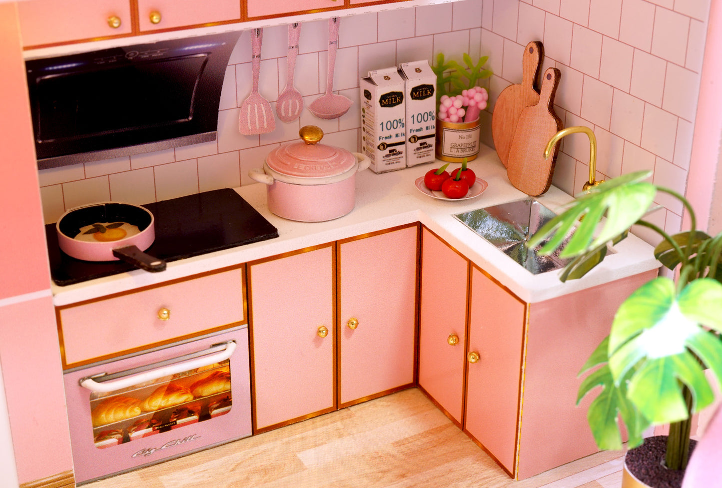 DIY: Pretty in Pink Miniature Dollhouse Kit