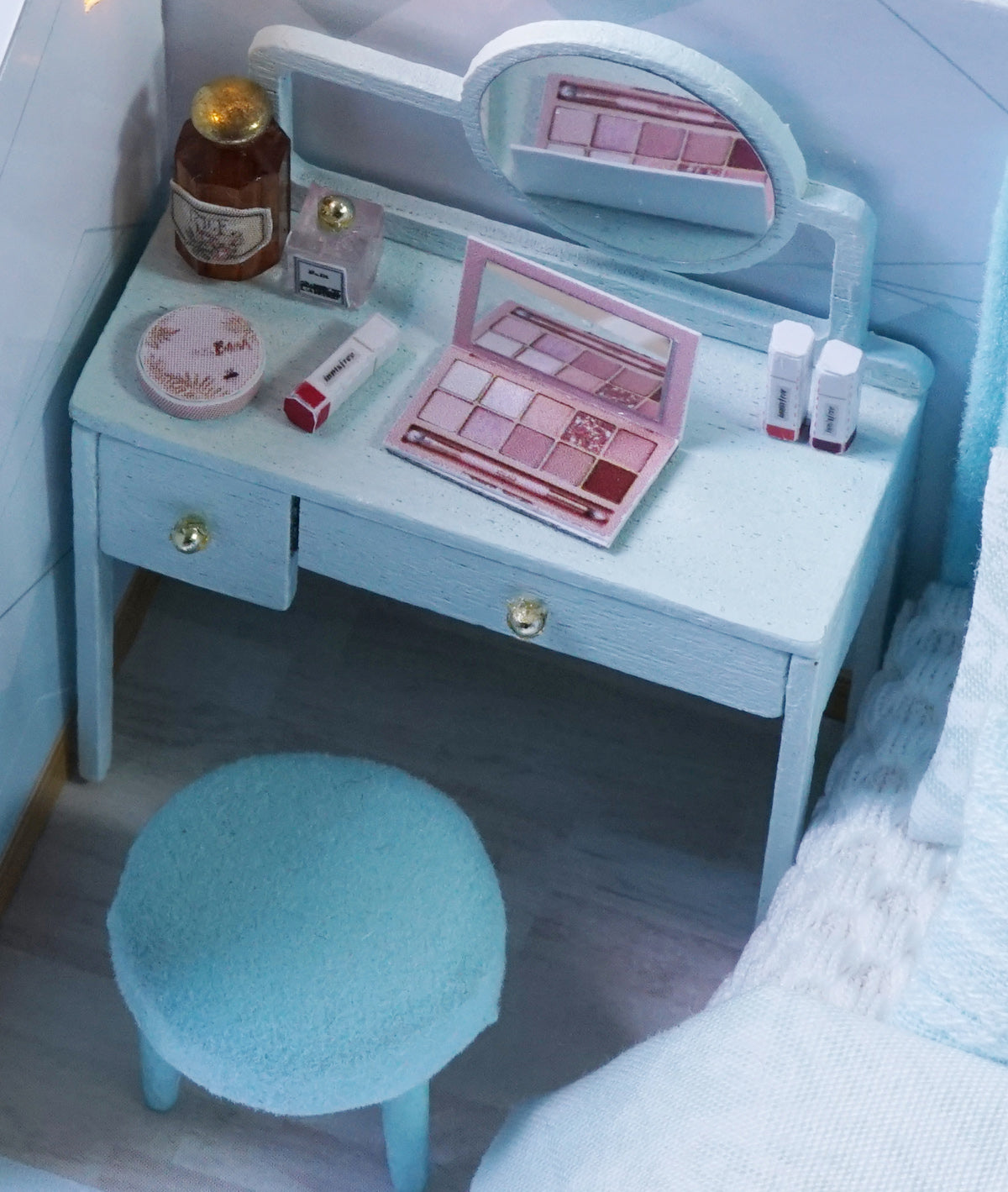 DIY: Blue Moon Miniature Dollhouse Kit